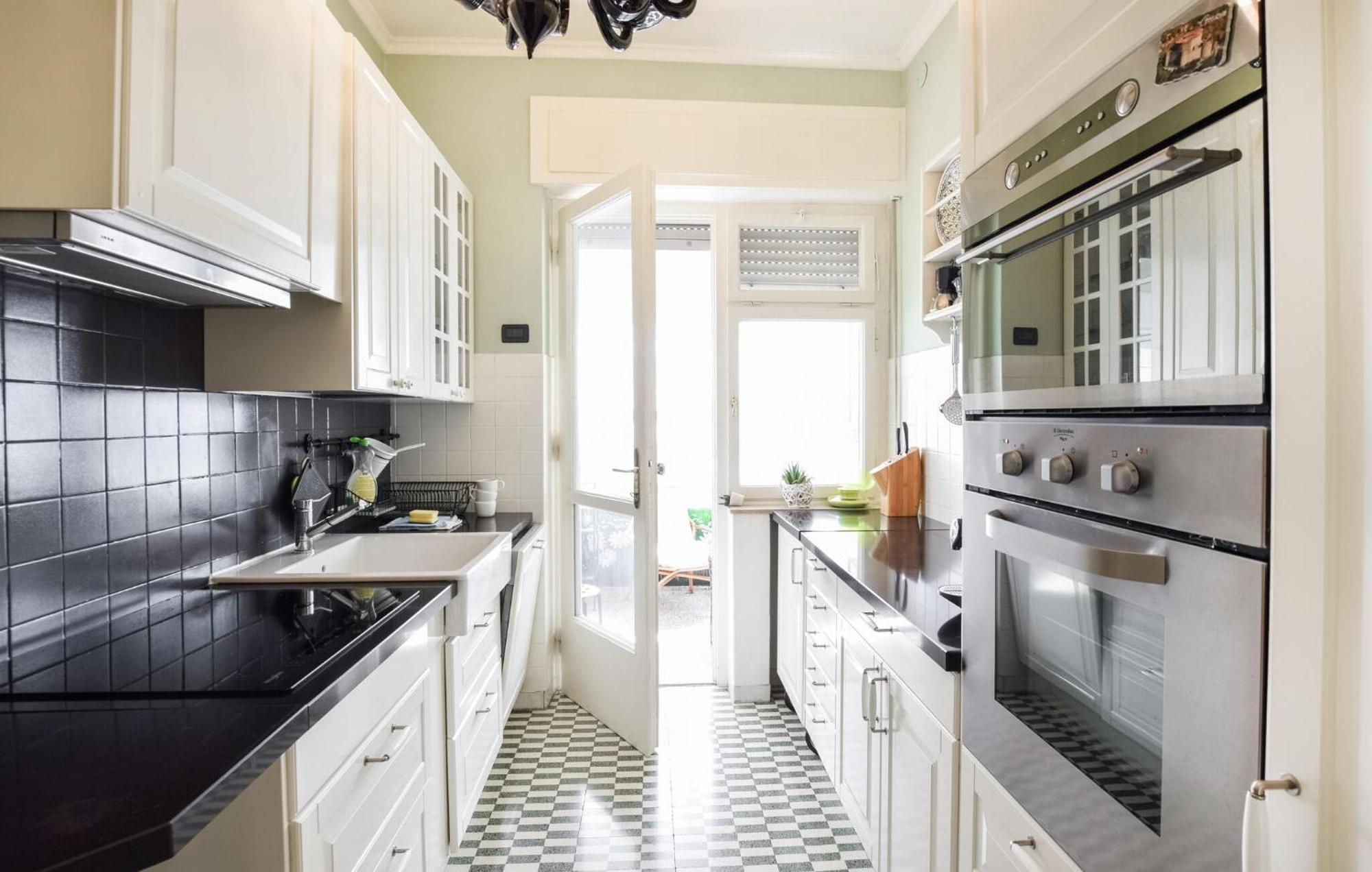 2 Bedroom Cozy Apartment In Gorizia Exterior foto