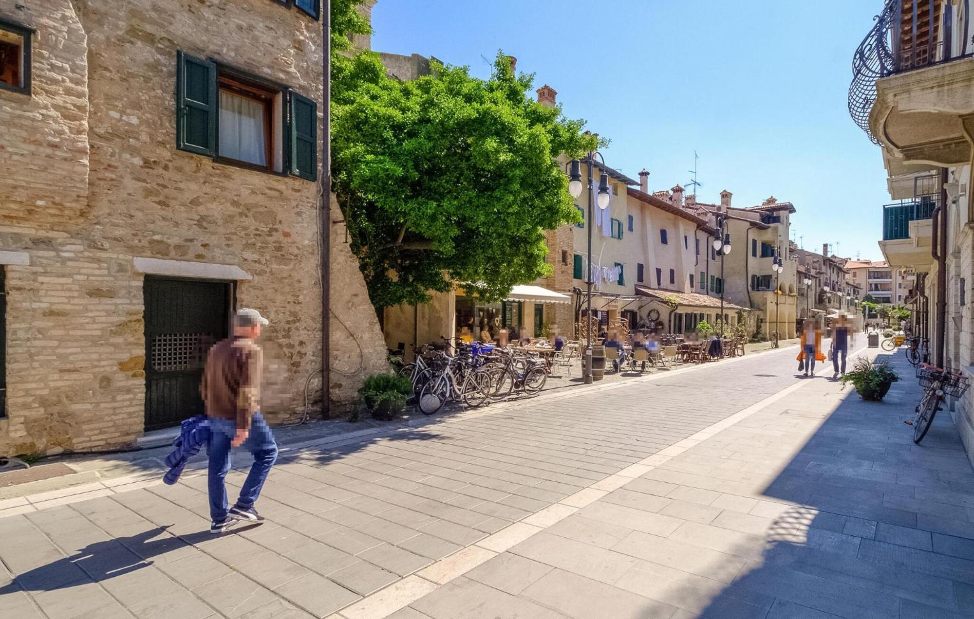 2 Bedroom Cozy Apartment In Gorizia Exterior foto